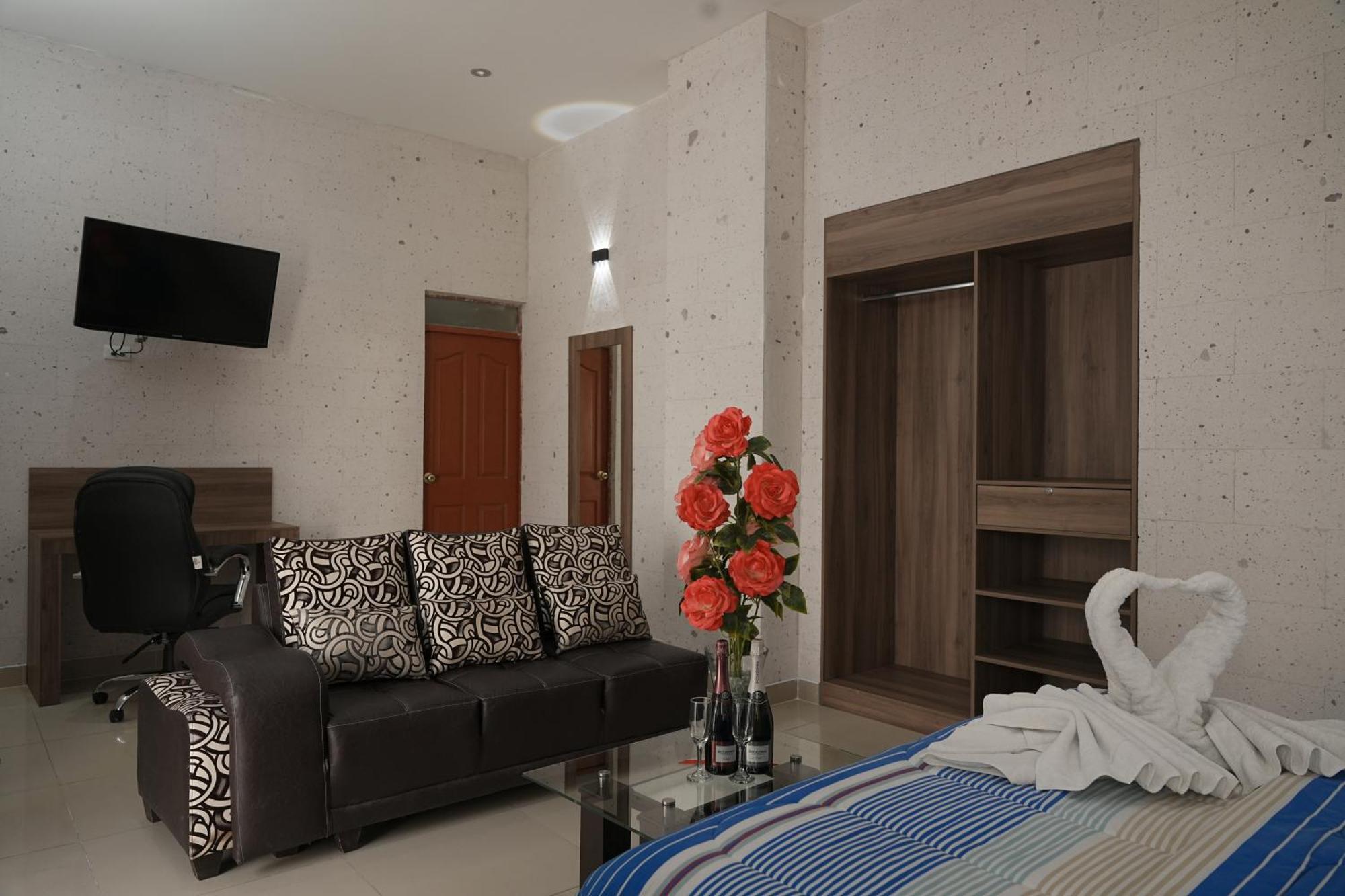 Hoteles Gutierrez Mansion อาเรกิปา ภายนอก รูปภาพ